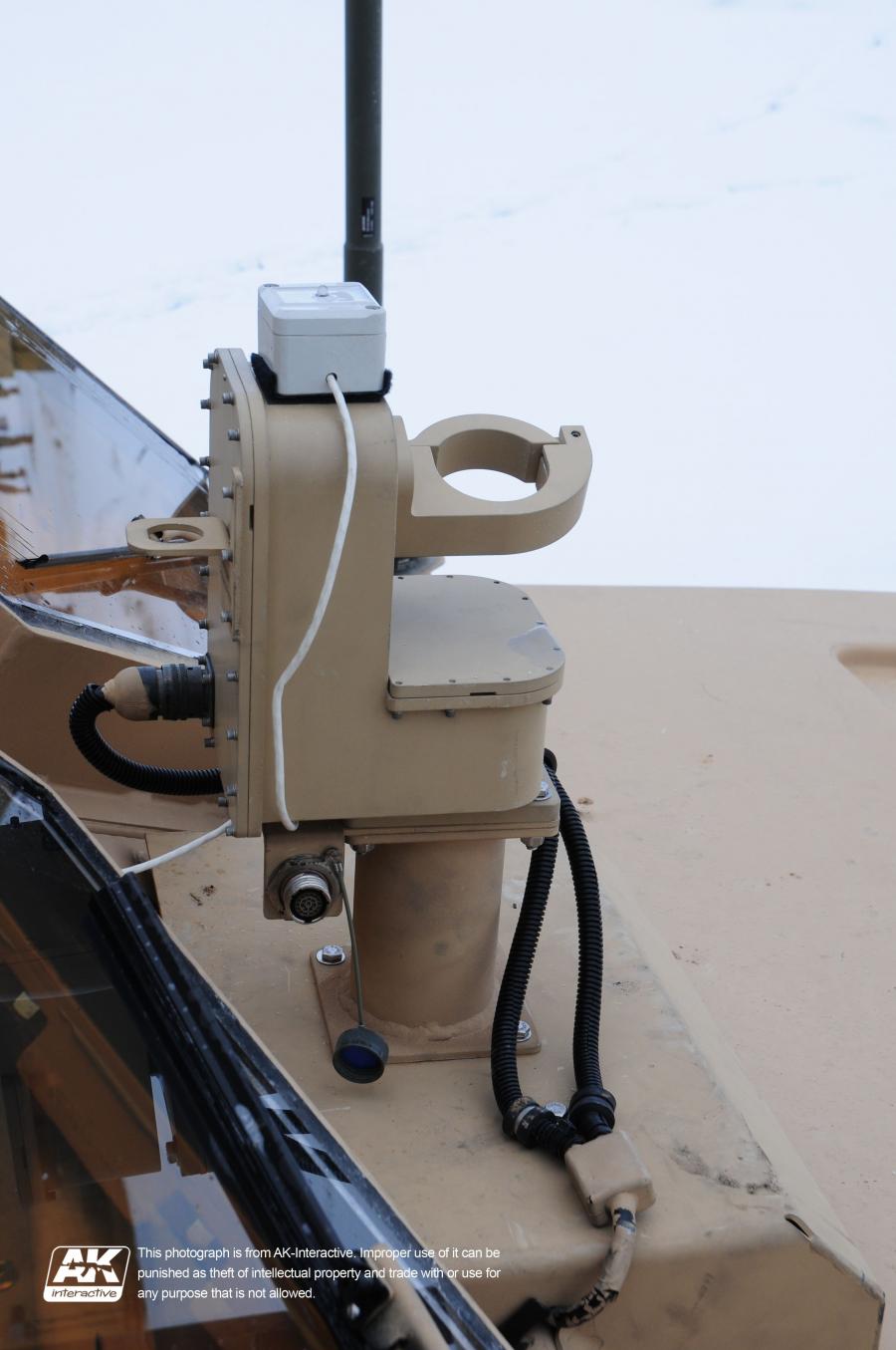 Детали экстерьера Oshkosh M-ATV 2009 года  (фото 160 из 676)